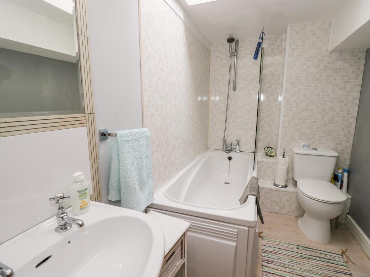 The Coach House Villa Бристол Екстериор снимка